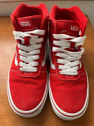 Zapatillas Vans rojas altas