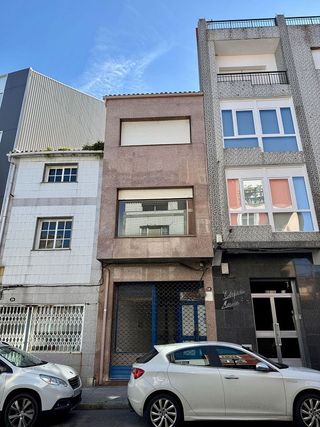 Casa adosada en venta en Grove (O)