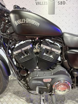Harley Davidson Sportster Iron 883