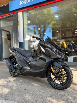 SYM Jet X 125 - Scooter