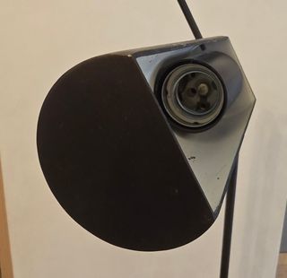 Lámpara pie forja negra