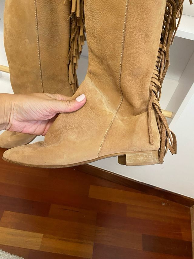 Botas Con Flecos Zara Botas Altas Zara Flecos Beige De Segunda