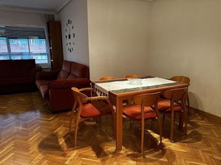Piso en venta en Los Olivos en Huesca