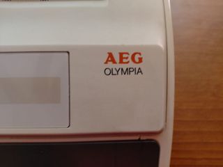 Máquina escribir AEG Olympia Carrera MD