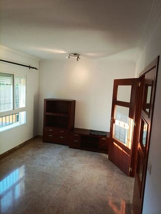 Casa pareada en alquiler en Zona Universitaria  en Bormujos