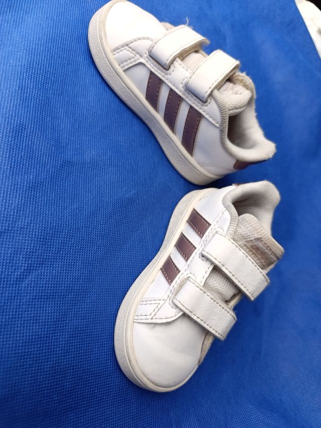 Zapatillas Adidas bebé- niña