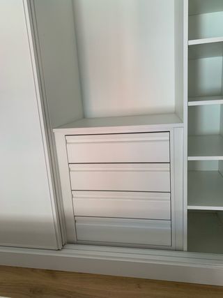 NUOVA cassettiera bianca con 4 cassetti