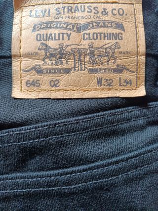 Pantalones vaqueros.