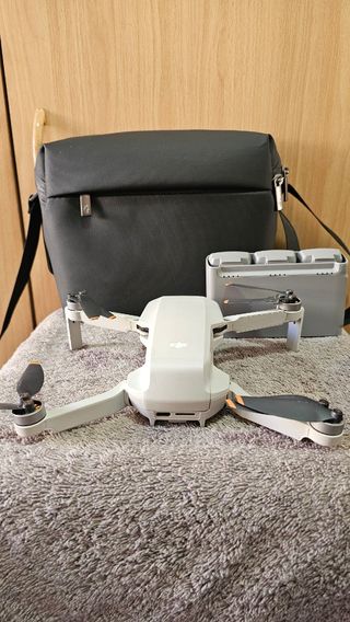 Dji mini 2, flymore combo (con 5, 6 e 7 cicli).