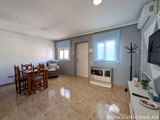 Piso en alquiler en Linares
