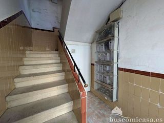 Piso en alquiler en Linares