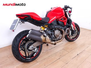 DUCATI MONSTER 821