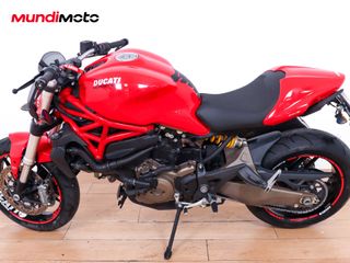 DUCATI MONSTER 821