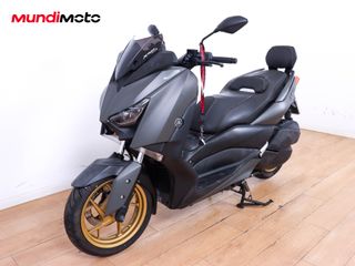 YAMAHA X-MAX 300 TECH MAX ABS