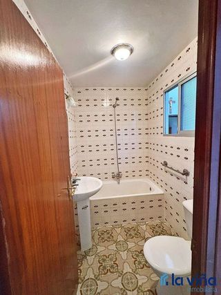 Casa adosada en venta en Campillos