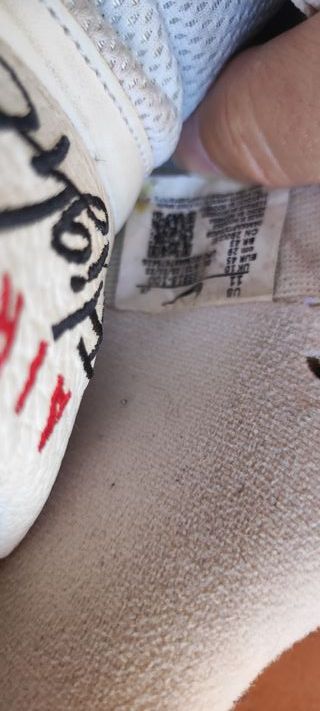 Zapatillas Nike Air Flight blancas y rojas