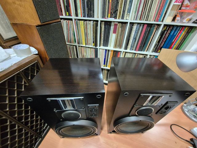 Altavoces JVC Zero 3 