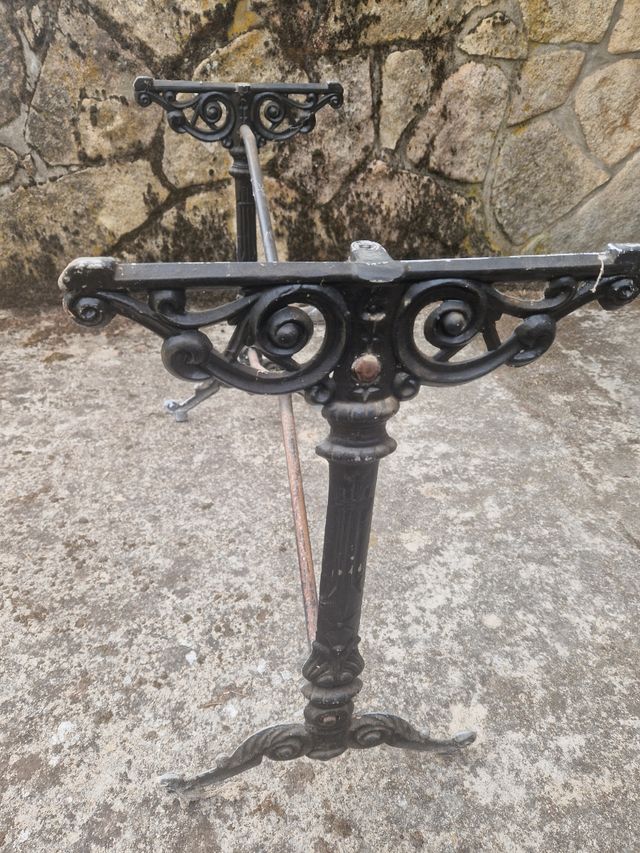 Base mesa hierro forja