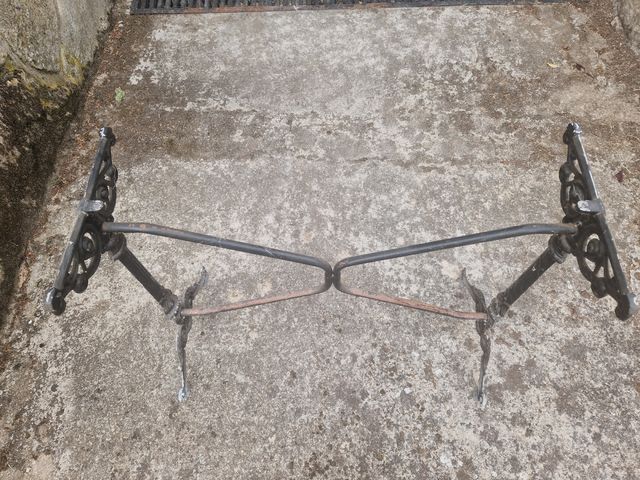 Base mesa hierro forja