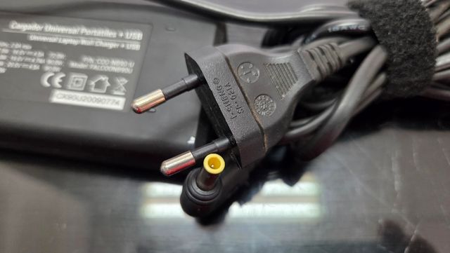 Cargador CoolBox 90W HP