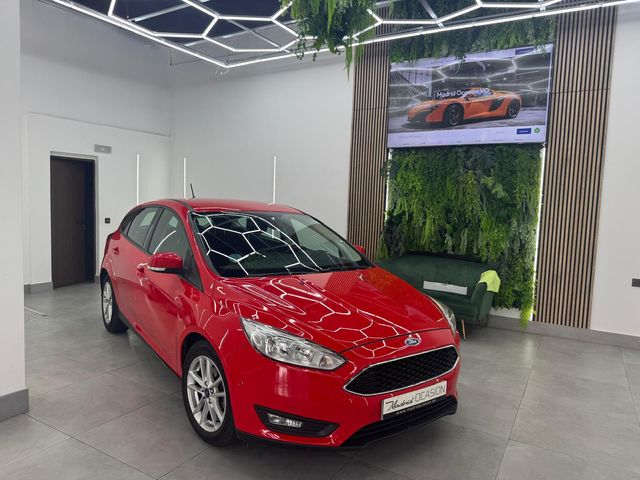 Ford Focus 1.0 EcoBoost Trend +