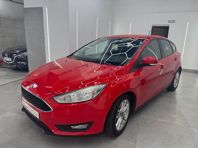 Ford Focus 1.0 EcoBoost Trend +