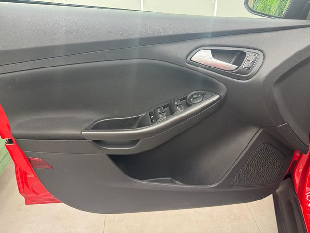 Ford Focus 1.0 EcoBoost Trend +