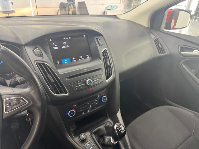 Ford Focus 1.0 EcoBoost Trend +