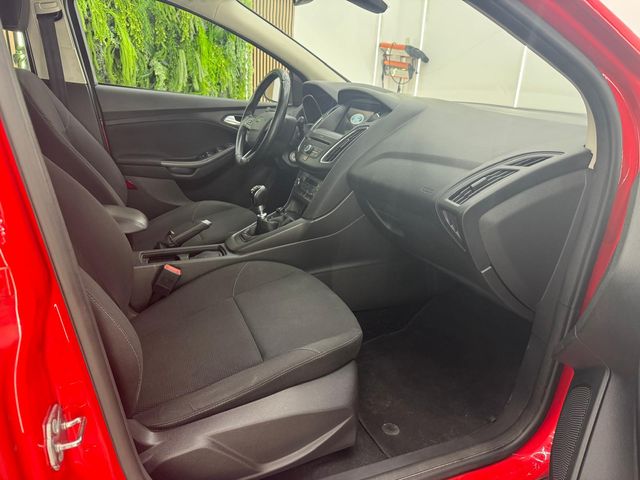 Ford Focus 1.0 EcoBoost Trend +