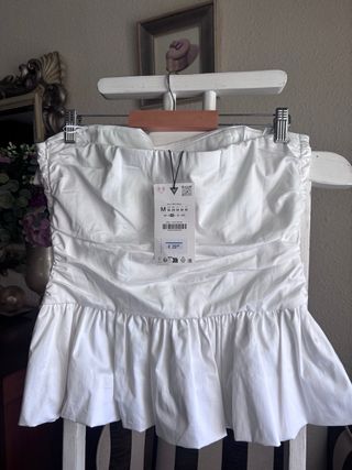 Top blanco Zara - palabra de honor
