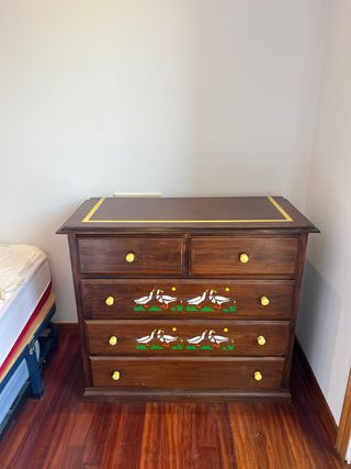Cómoda madera infantil - Patos