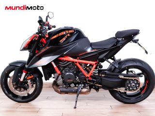 KTM 1290 SUPER DUKE R