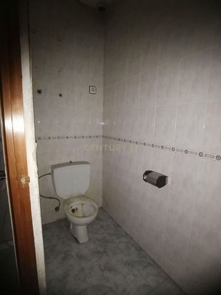 Local comercial en venta en Maria Auxiliadora - Barriada LLera en Badajoz