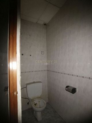 Local comercial en venta en Maria Auxiliadora - Barriada LLera en Badajoz