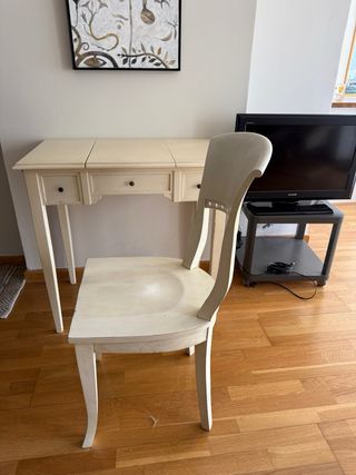 Mesa y silla escritorio vintage blanca madera teca
