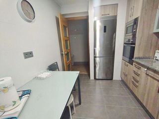 Piso en alquiler en Centro en Gijón