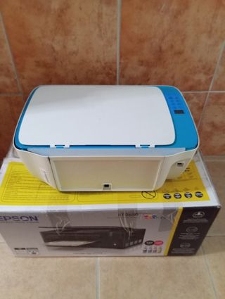 Impresora HP Desk Jet 3633.  Multifuncional