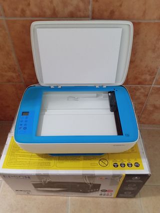Impresora HP Desk Jet 3633.  Multifuncional