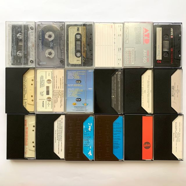 LOTE CINTAS CASSETTE VARIADAS