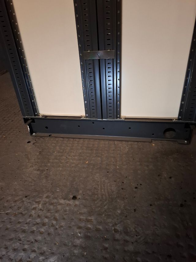 Estantería metálica reforzada