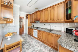 Chalet en venta en Iznalloz
