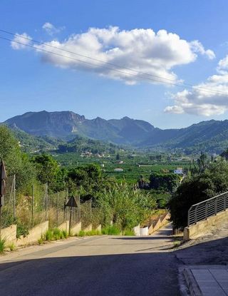 Terreno en venta en Zona Urbanizaciones en Alzira