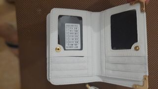 Cartera blanca
