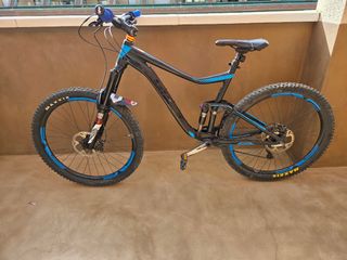 Bicicleta Giant montaña