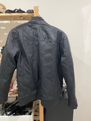Chaqueta negra para moto o invierno 