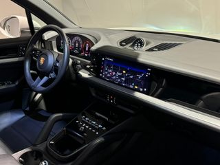 Porsche Cayenne 2024