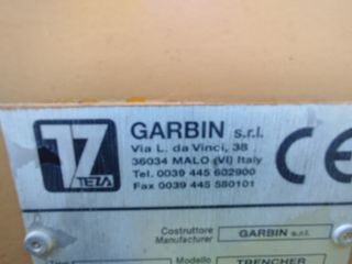 Zanjadora tractor - usada