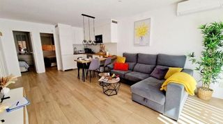 Piso en venta en Playa de los Boliches en Fuengirola