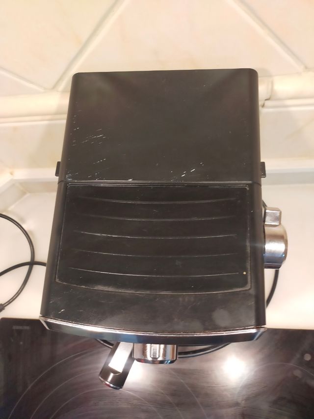 Cafetera Saeco Poemia