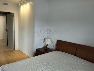 Piso en alquiler en San Pedro de Deusto-La Ribera en Bilbao